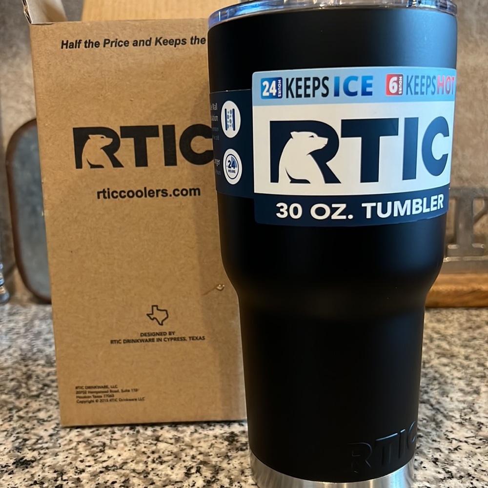 RTIC 30oz tumbler